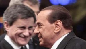 Alemanno sfocato con Berlusconi