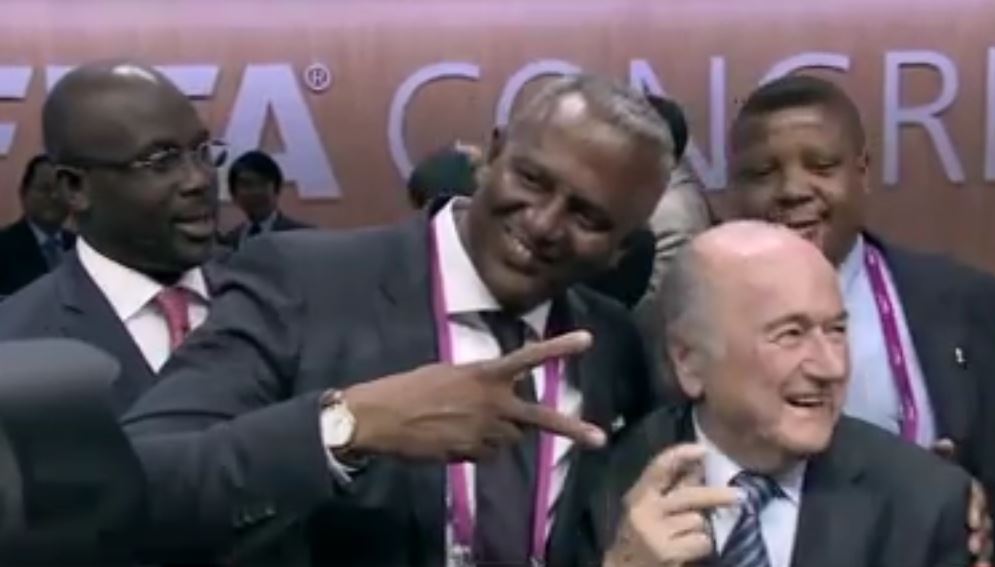 Sepp Blatter coi i delegati   Fifa