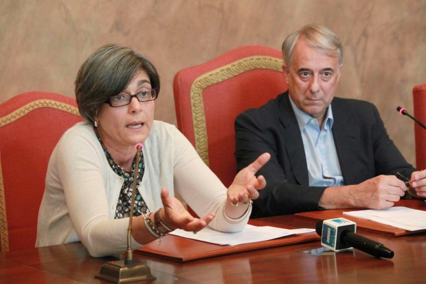 Ada Lucia De Cesaris con il sindaco di Milano Giuliano Pisapia