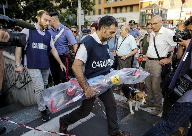 Tragedia a Roma, Carabinieri alla Stazione Furio Colombo Metro A