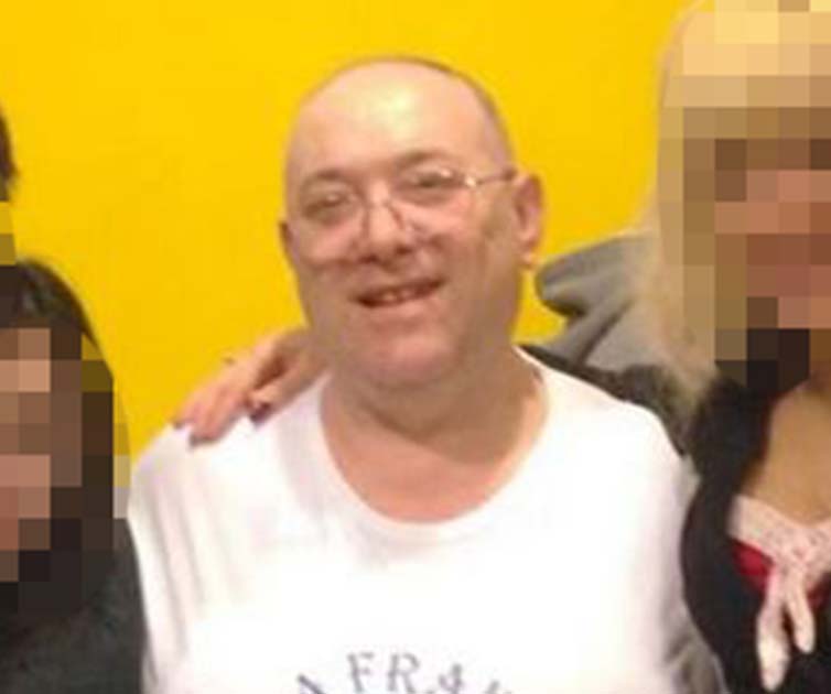 Francesco Serramondi nel suo locale Da Frank a Brescia