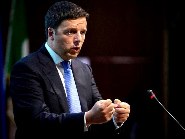 Terrorismo, Renzi: "Rafforzare la cyber security e la cultura"