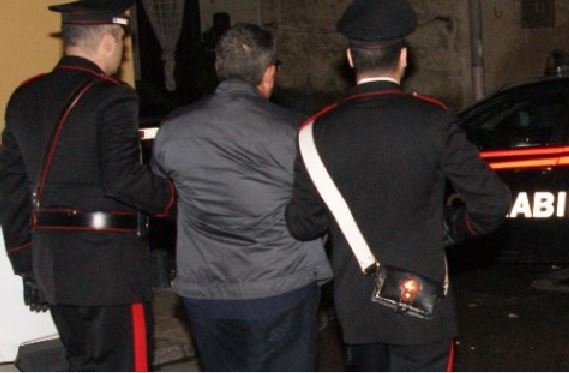 carabinieri arrestano 22 persone a bagheria