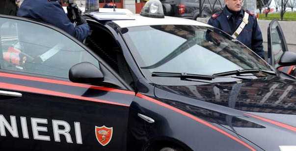 Rapinava tabaccai di Cosenza, arrestato un giovane di 20 anni