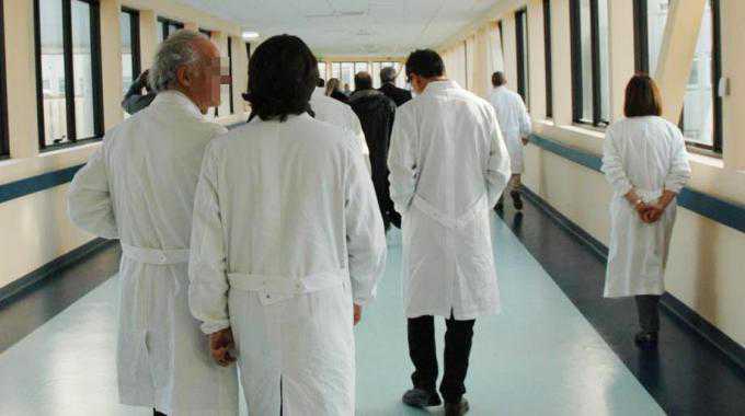 Ospedale Vibo Valentia, per protesta si dimettono 15 primari |Diabete