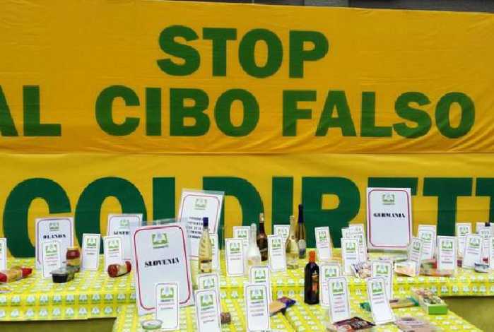 Coldiretti, in migliaia a Bologna contro il falso Made in Italy