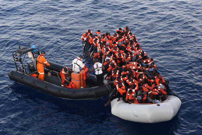 Libia: Sbarco migranti Palermo
