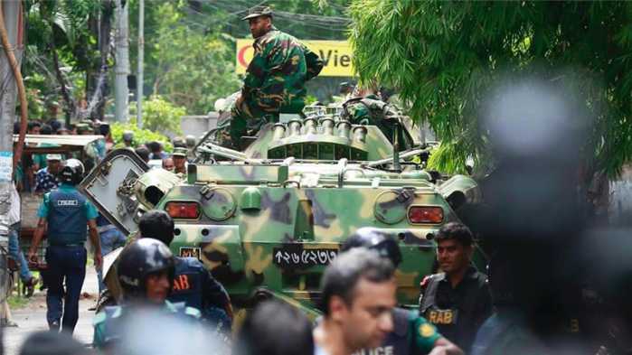 Assalto Isis a Dacca, uccisi 20 civili. 6 terroristi neutralizzati