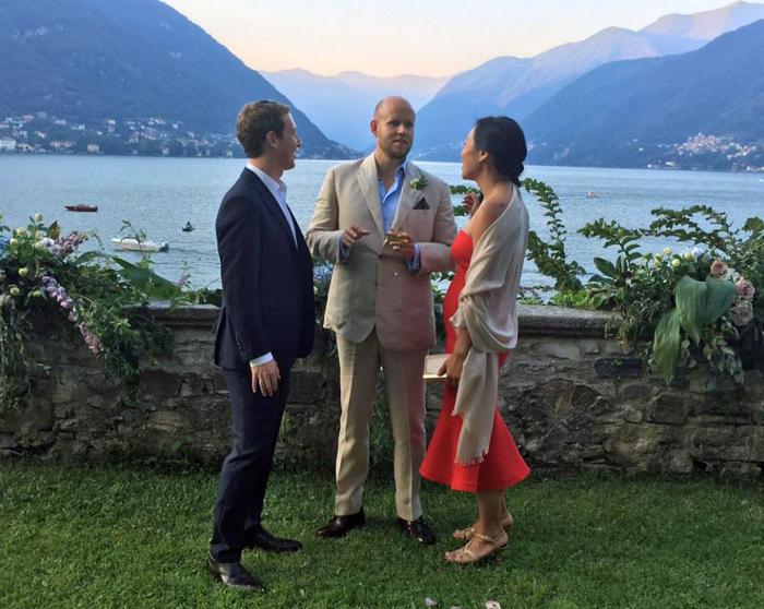 Mark Zuckerberg sul lago di Como per festeggiare il matrimonio di Daniel Ek