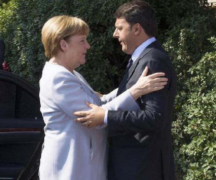 Angela Merkel e Matteo Renzi al vertice bilaterale di Maranello