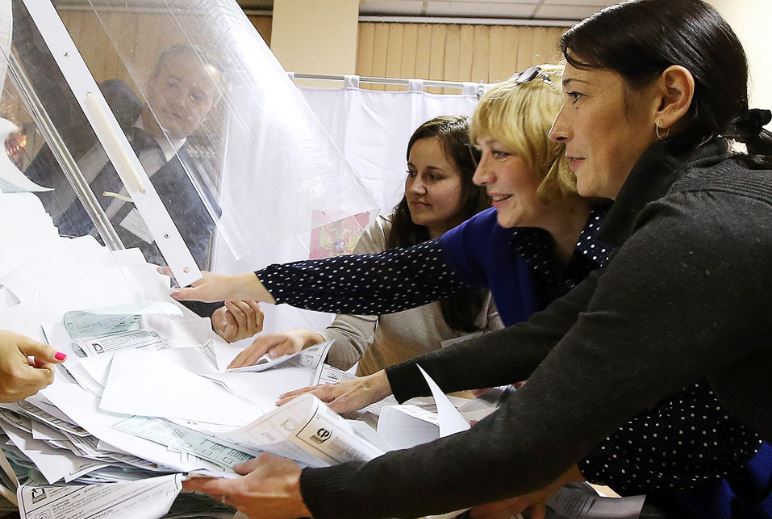 Elezioni Russia, Vladimir Putin vince col 54,21%