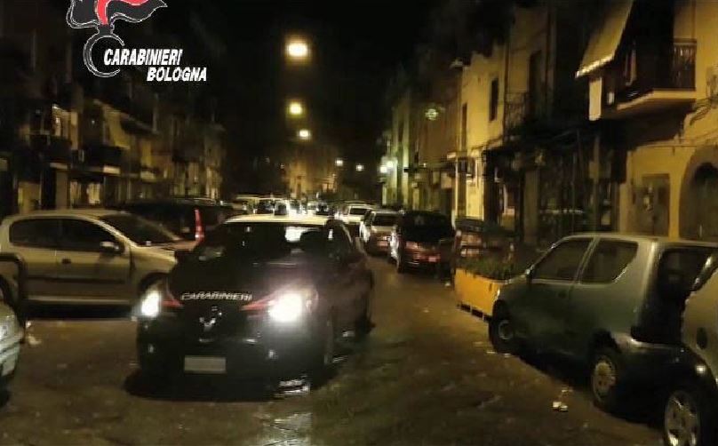 Bologna, finti marescialli dei carabinieri truffavano anziani. 9 arresti 