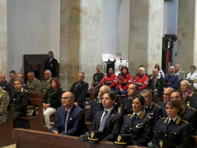 A Cosenza la Polizia festeggia il suo patrono San Michele Arcangelo