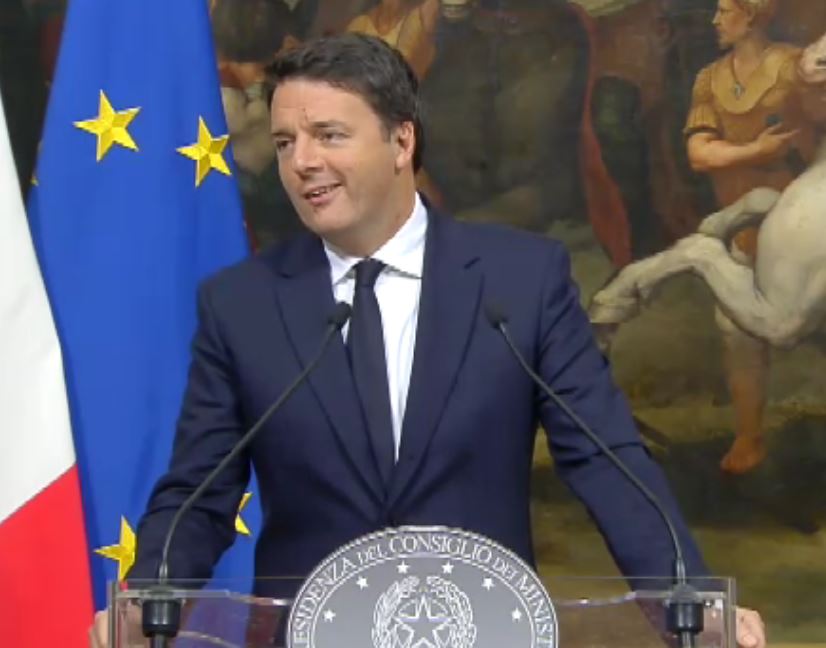 Il premier Matteo Renzi nella conferenza dei mille giorni di governo