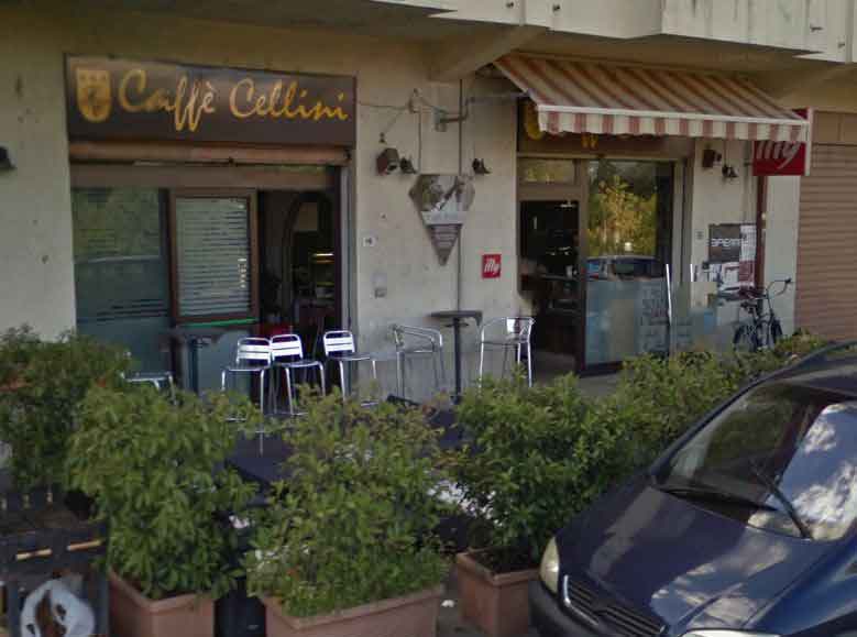 Il Caffè Cellini, dov'è avvenuta la sparatoria 
