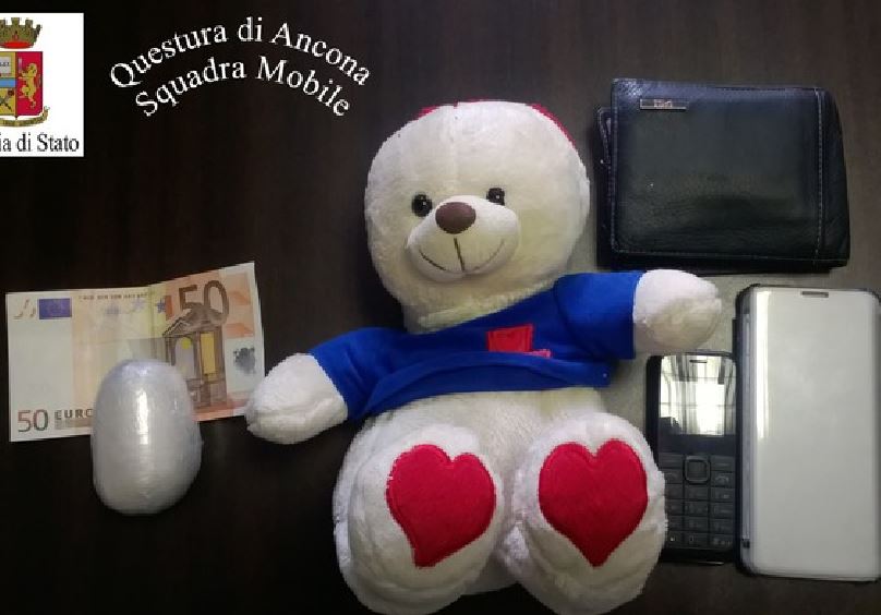 peluche eroina