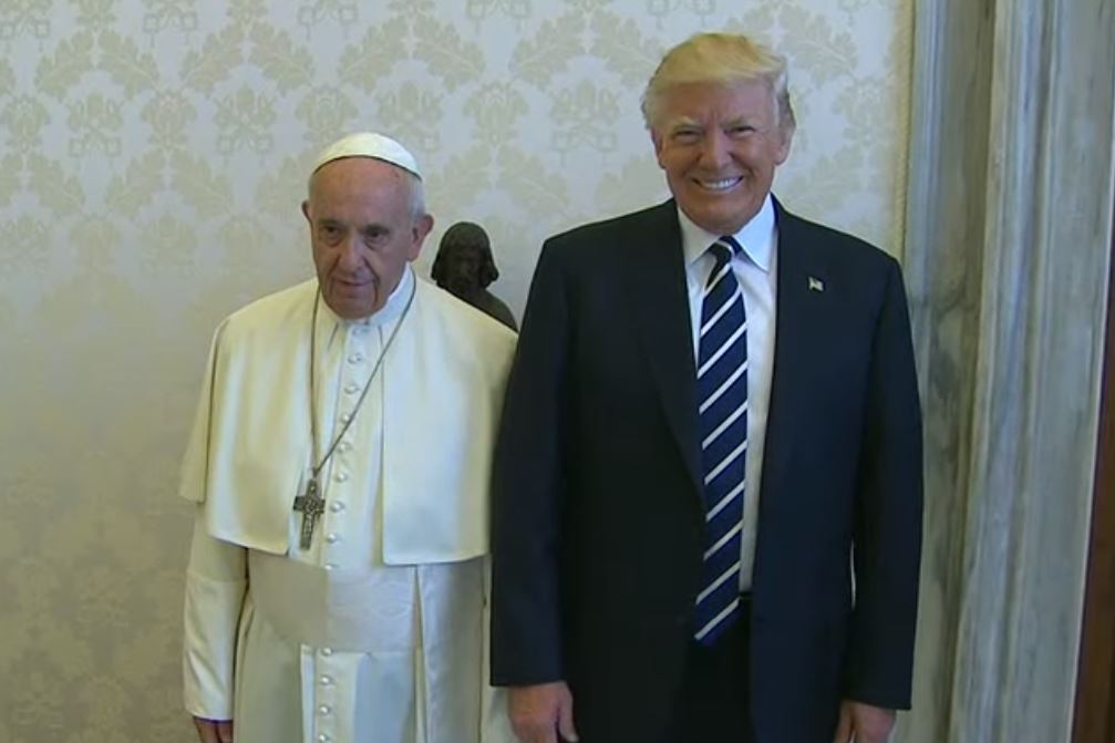 Donald Trump con Papa Francesco