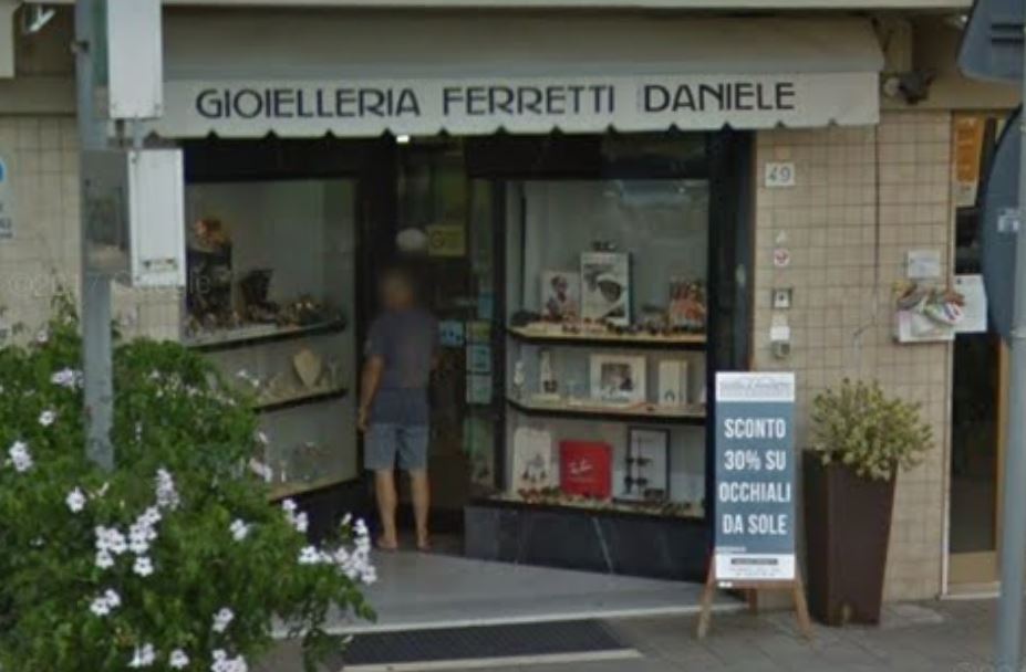 La gioielleria Daniele Ferretti a Pisa