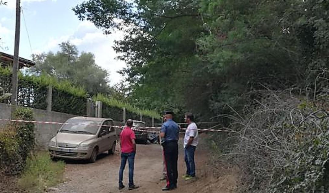 bomba distrugge auto sindaco Taurianova
