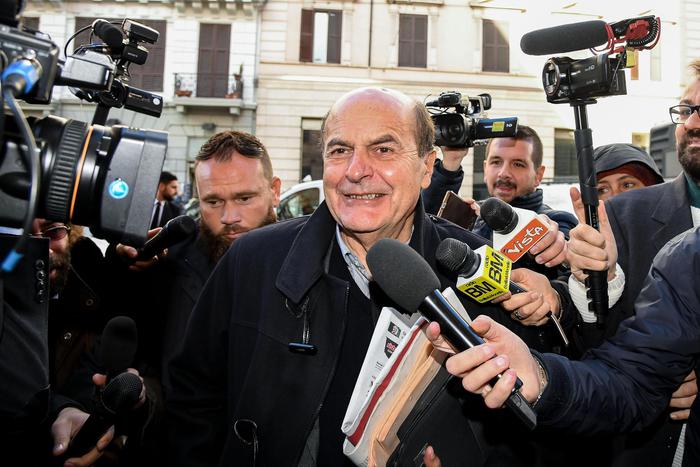 Pierluigi Bersani in Calabria striglia Renzi