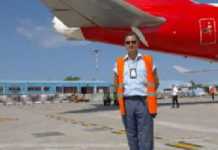 L'aeroporto di Pisa fa "tendenza". Aereo perde carburante.