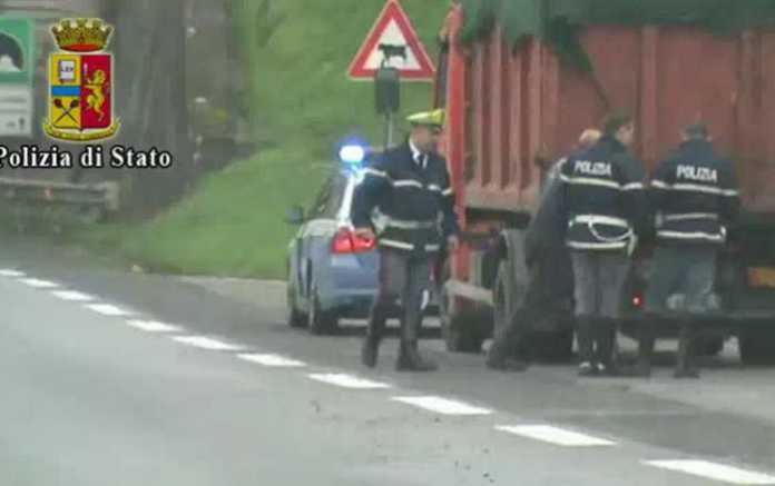 Furto e riciclaggio di rame. 4 arresti e 9 obblighi a Cosenza