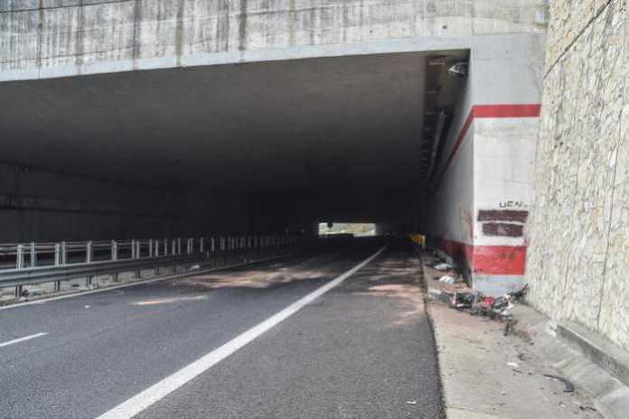 galleria Fremisi-San Rocco autostrada A3 Galleria di Mileto e tratto A3 sequestrati: "Pericoloso"