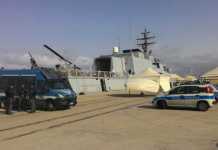 sbarco migranti porto di Reggio Calabria