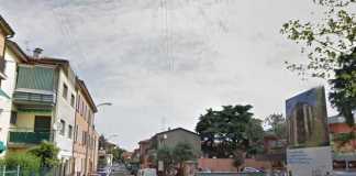 Un cadavere per strada a Bologna. "Ferita alla testa" E' giallo