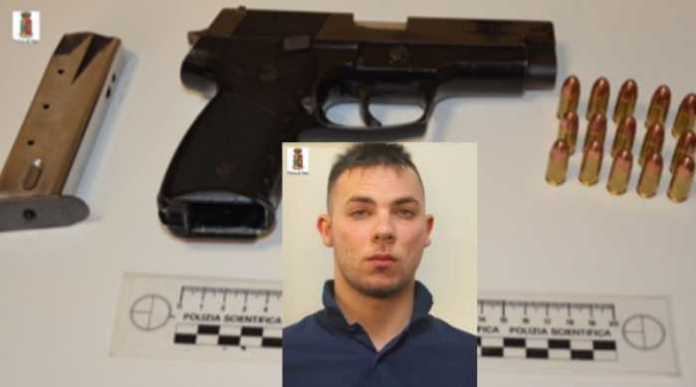 arresto Crotone Mikaele Scicchitano Pistola e munizioni a casa, la Polizia arresta 20enne a Crotone