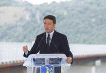 Matteo Renzi inaugura viadotto Italia