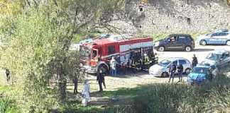 Investigatori al lavoro dove è stato rinvenuto il cadavere di Maurizio Ritacco