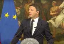 Matteo Renzi annuncia le dimissioni a palazzo Chigi
