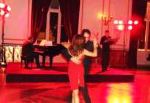 Tango, prosegue la rassegna di UniterpreSila: venerdì al Rendano Un momento della serata al Rendano