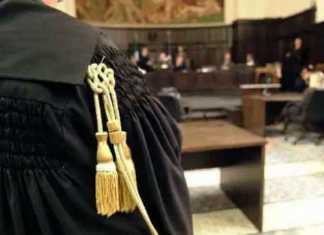 Processo Reset, raffiche di assoluzioni. Prosciolti definitivamente Manna e Munno aula giustizia processo