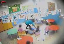 Una immagine delle telecamere della scuola materna di Cotronei