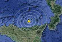 Terremoto magnitudo 3.8 alle Eolie, più due scosse di 3.4 avvertite in Sicilia e Calabria Terremoto magnitudo 3.8 e 3.4 alle Eolie, avvertito in Sicilia e Calabria
