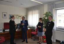 Il generale dei Carabinieri Paticchio in visita dal Questore di Cosenza Il generale Vincenzo Paticchio, il questore Conticchio, la dirigente di Polizia Fabris e il colonnello provinciale dell'Arma Ottaviani