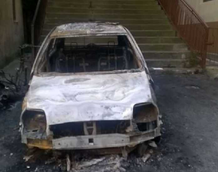 incendio auto incendio auto