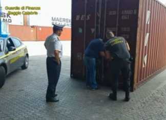 La Finanza scopre 252 kg di cocaina al porto di Gioia Tauro, arrestati 2 portuali sequestro finanza cocaina gioia tauro