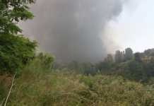 Incendio tra Castrolibero e Rende, interessata discarica rifiuti