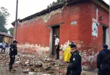 Paura in Guatemala per un altro violento terremoto M 6.8. DANNI Una casa danneggiata dal terremoto in Guatemala