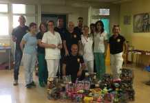 Esponenti di Azione identitaria Calabria nel reparto pediatrico del nosocomio di Lamezia