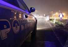 Polizia stradale in autostrada dopo incidente