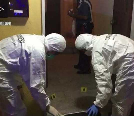 Donna in vacanza a Sanremo trovata morta stangolata, fermato il figlio scientifica