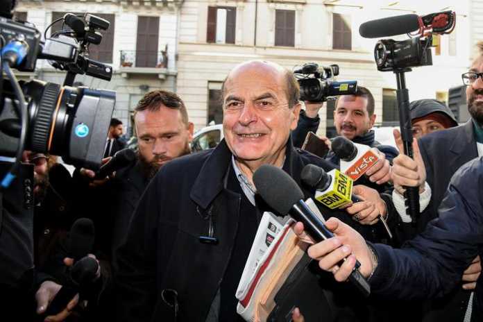 Bersani in direzione Pd Pierluigi Bersani