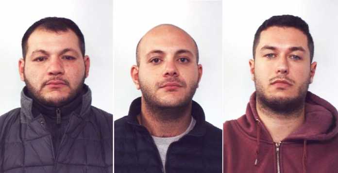 Domenico La Rosa, Vincenzo La Rosa, Fabio Sacco Domenico La Rosa, Vincenzo La Rosa, Fabio Sacco fermati a Gioia Tauro