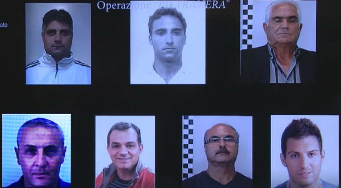 Estorsioni a famiglia agricoltori, 7 arresti nella cosca Gallelli