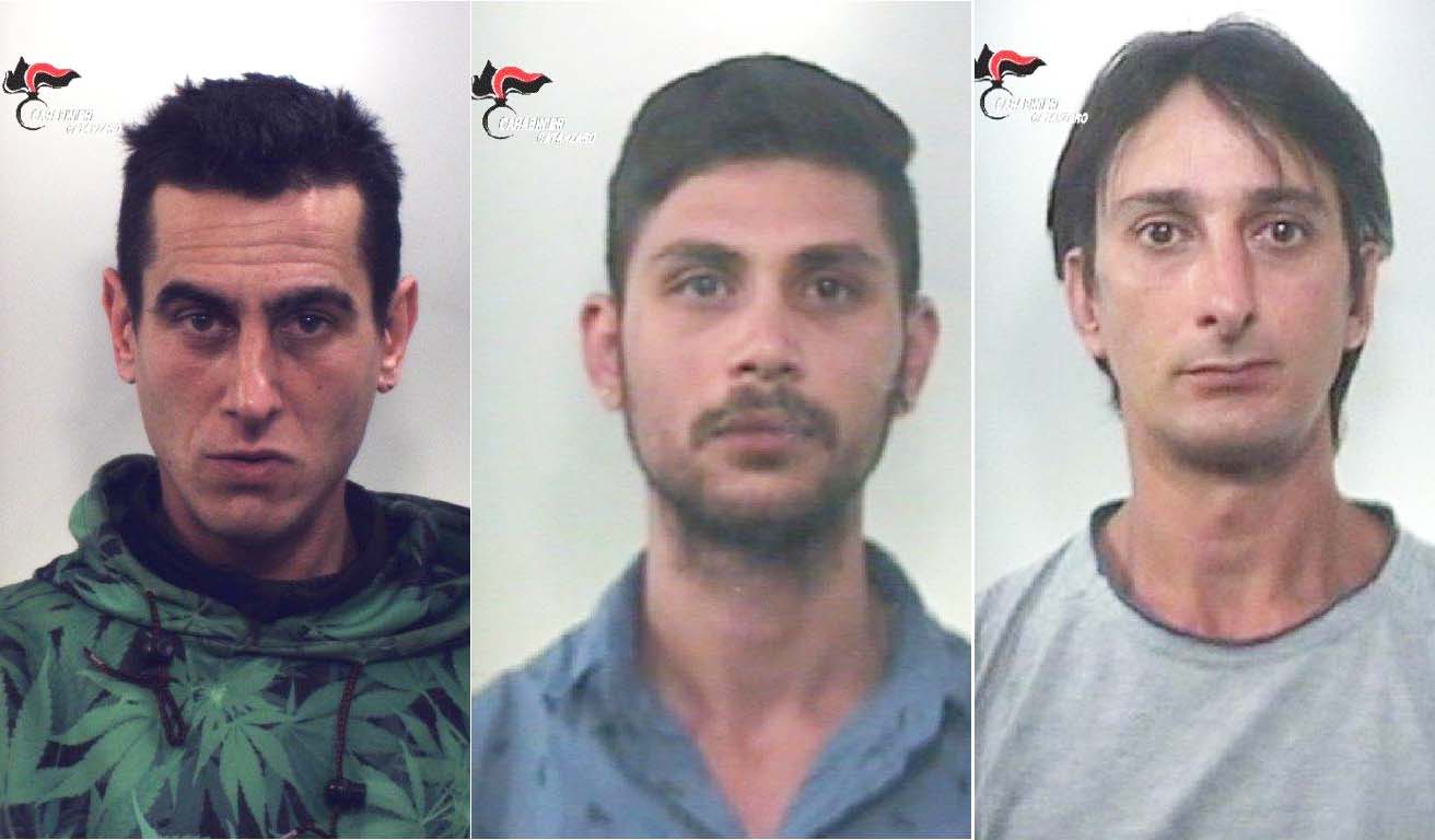 Da sinistra Georgi Dodnikov, Rosen Bonko Minchov e Dario Mendicino arrestati a Falerna