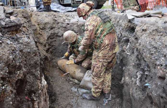 Ordigno bellico Villa San Giovanni Disinnescata bomba della Seconda guerra mondiale
